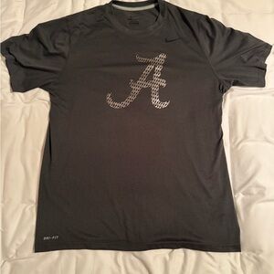 Nike Men's Gray Dri-FIT Alabama Crimson Tide Large Shirt